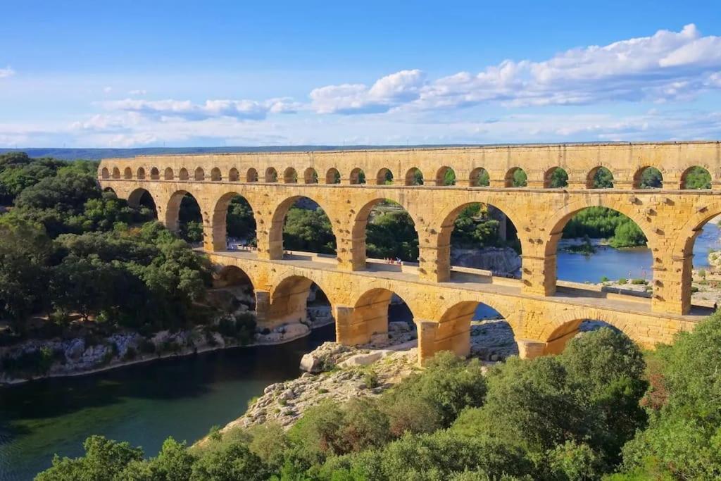 Chez Lydia - Loft Cosy, Depart Canoe A Pied, Proche Pont-Du-Gard Et Uzes เรอมูแล็งส์ ภายนอก รูปภาพ